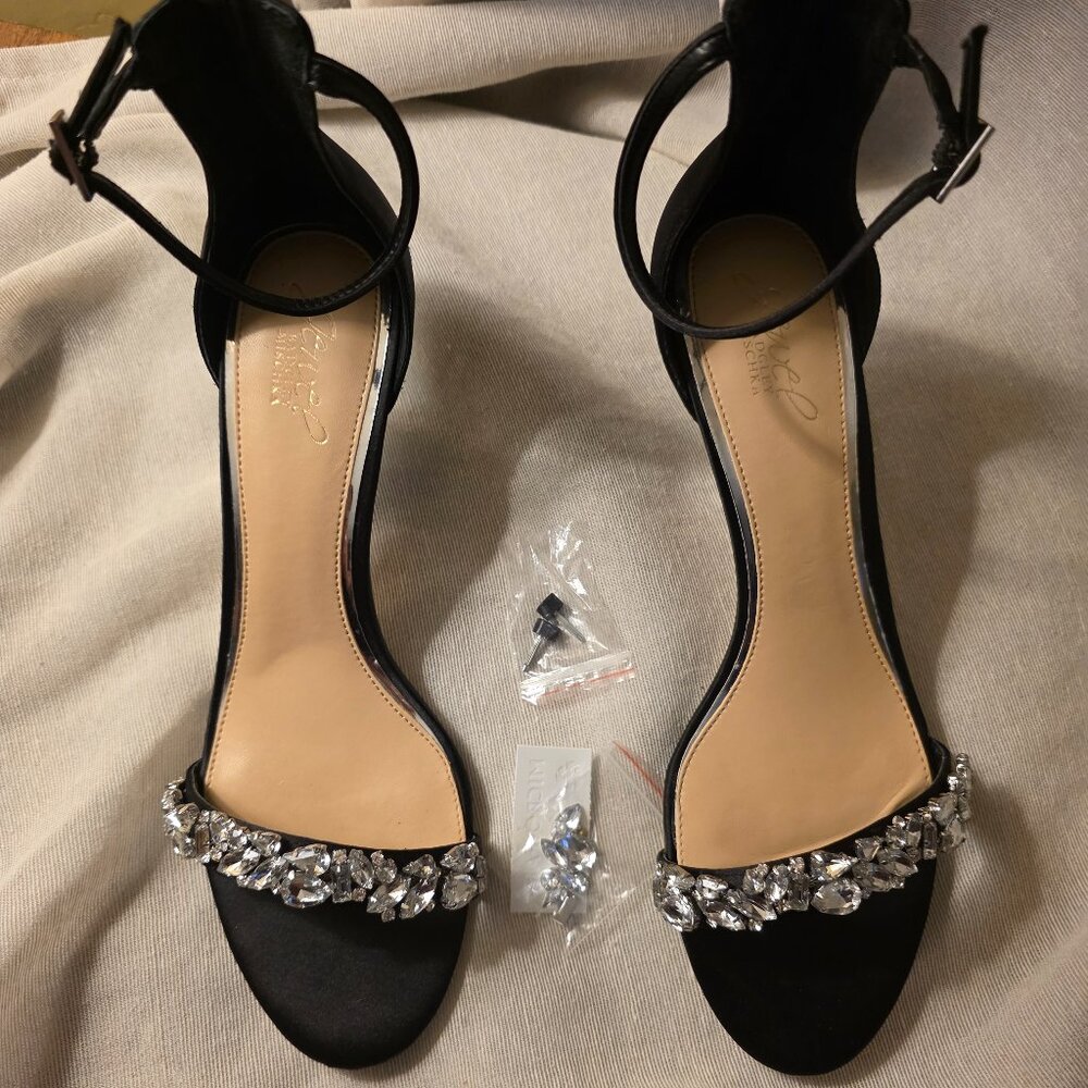 Dash Ankle Strap Kitten Heel BY Jewel Badgley Mishcka - Picture 3 of 8